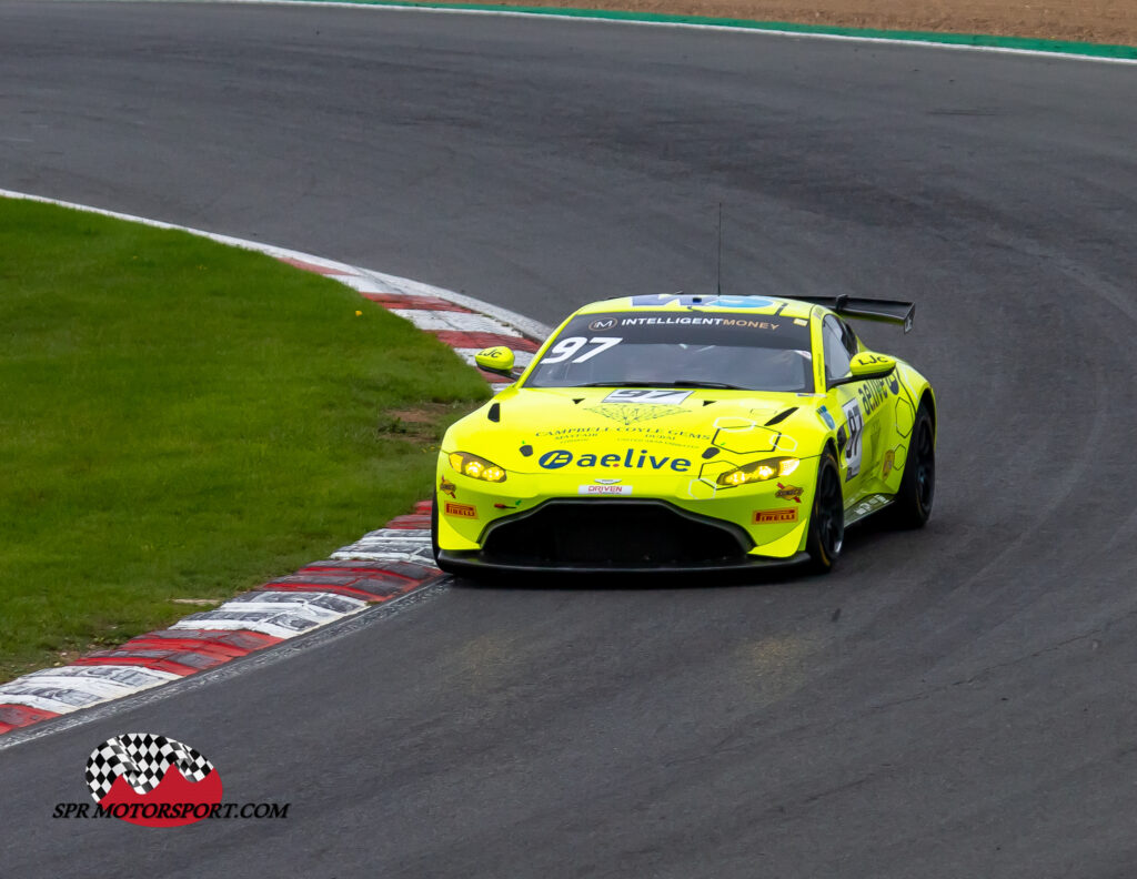 TF Sport, Aston Martin Vantage AMR GT4.