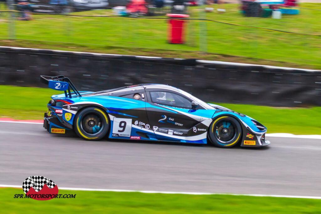 2 Seas Motorsport, McLaren 720S GT3.