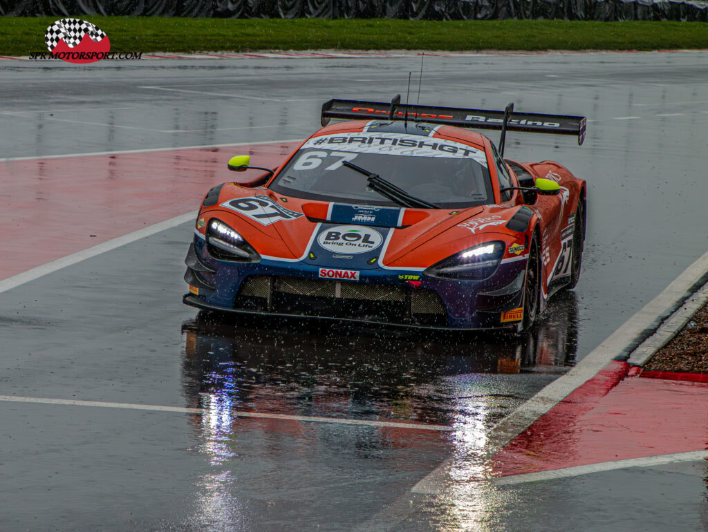 Orange Racing Powered by JMH, McLaren 720S GT3 Evo.