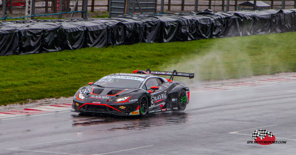 Barwell Motorsport, Lamborghini Huracán GT3 Evo2.