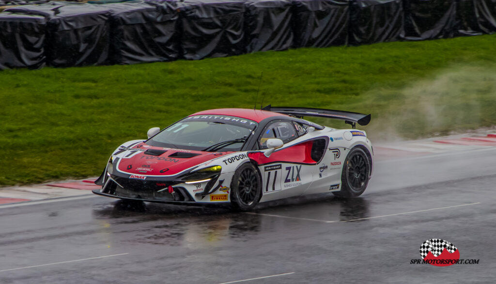 Paddock Motorsport, McLaren Artura GT4.