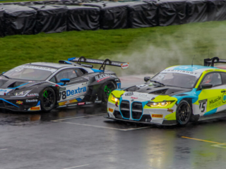 Barwell Motorsport, Lamborghini Hurac&aacute;n GT3 Evo2 (78) / RAM Racing, BMW M4 GT3 (15).