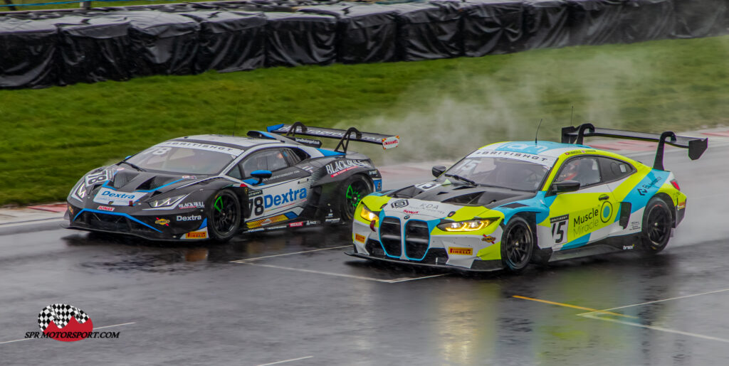 Barwell Motorsport, Lamborghini Huracán GT3 Evo2 (78) / RAM Racing, BMW M4 GT3 (15).