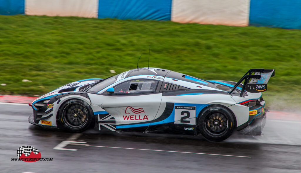 Team RJN, McLaren 720S GT3 Evo.