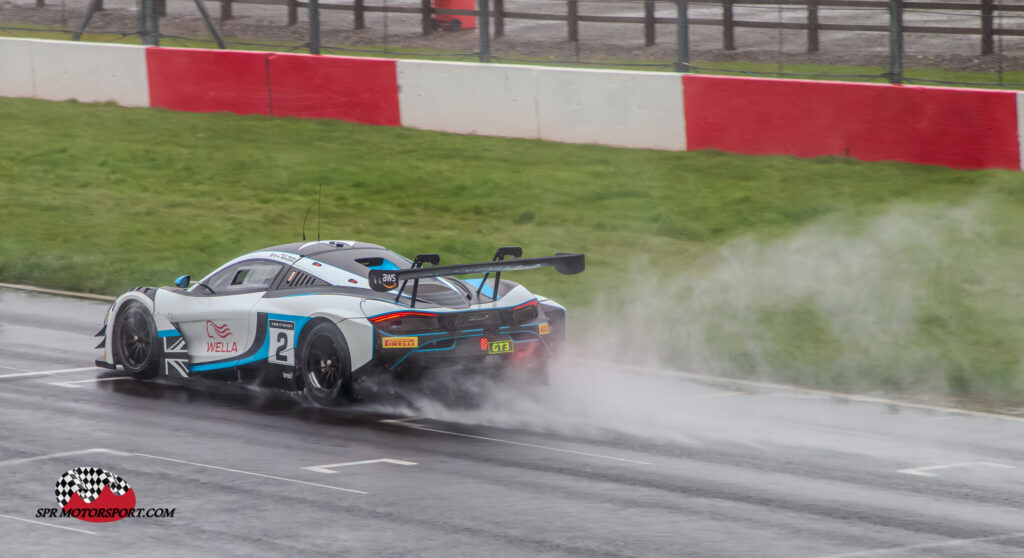 Team RJN, McLaren 720S GT3 Evo.