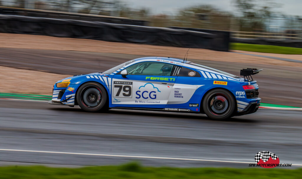 Steller Motorsport, Audi R8 LMS GT4.