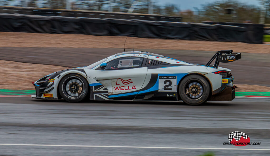 Team RJN, McLaren 720S GT3 Evo.