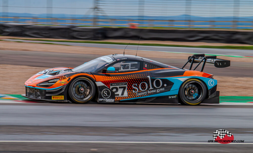 Optimum Motorsport, McLaren 720S GT3 Evo.