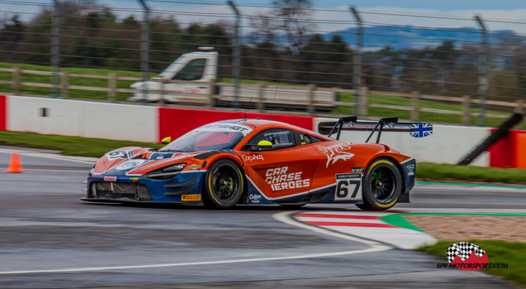 Orange Racing Powered by JMH, McLaren 720S GT3 Evo.