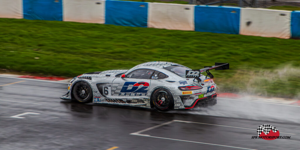 2 Seas Motorsport, Mercedes-AMG GT3 Evo.