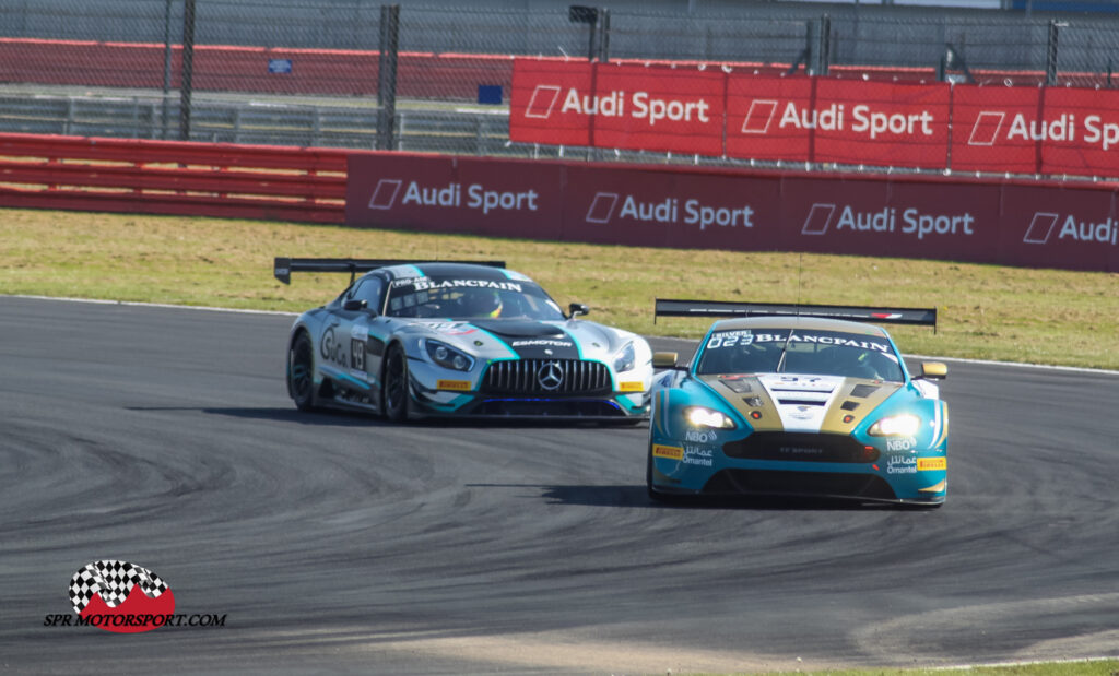 Oman Racing with TF Sport, Aston Martin V12 Vantage GT3 (97) / RAM Racing, Mercedes-AMG GT3 (49).