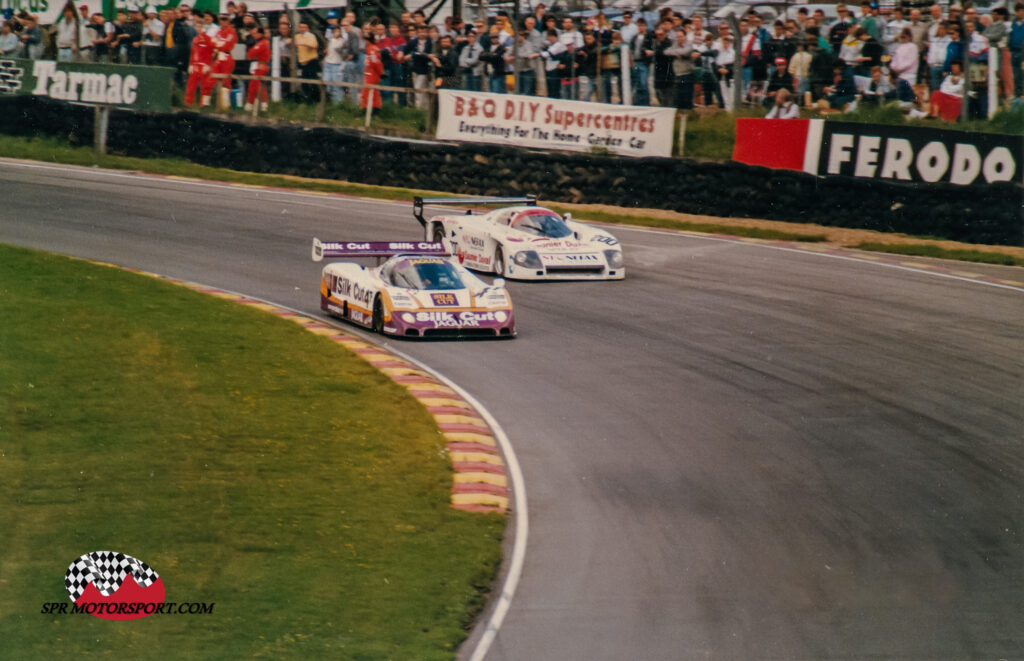 TWR, Silk Cut Jaguar XJR-8 (4) /Dahm Cars Racing, Argo Porsche JM19 (200).