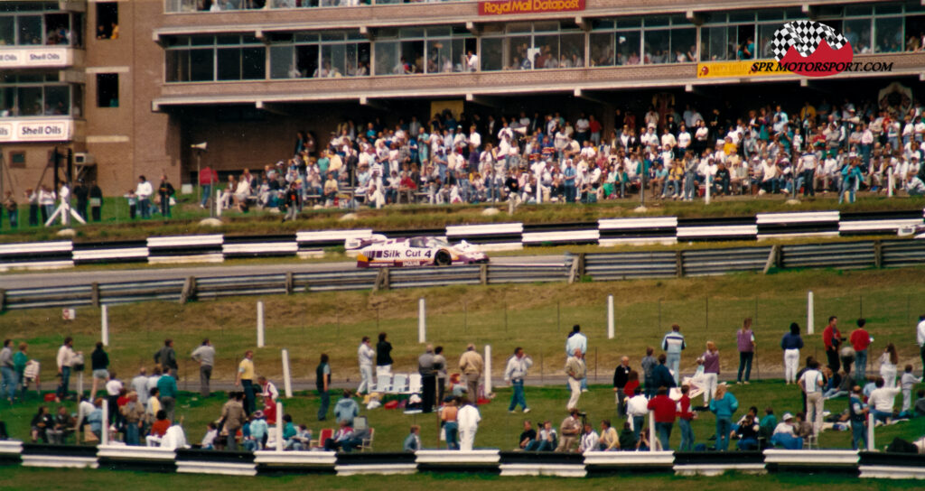 TWR, Silk Cut Jaguar XJR-8.