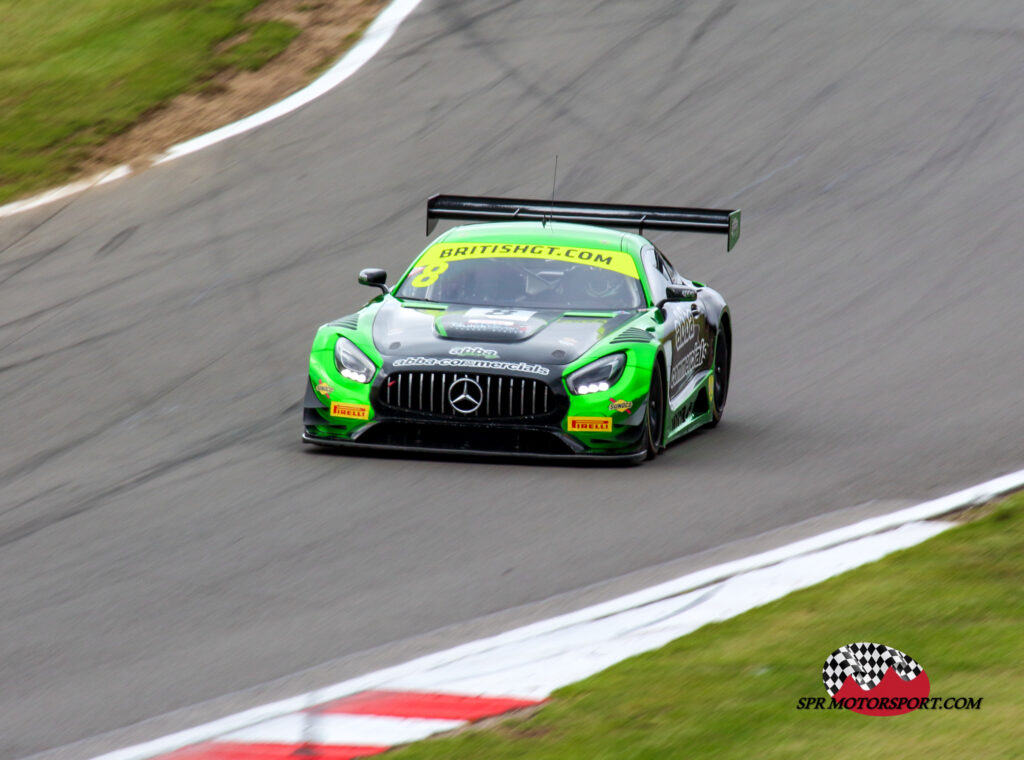 Team ABBA, Racing Mercedes-AMG GT3.