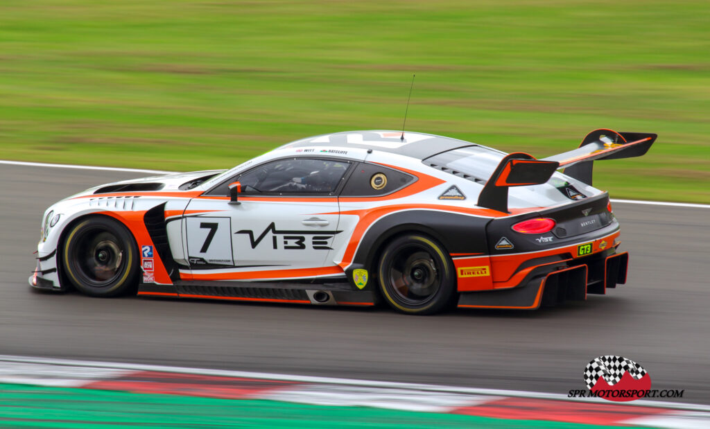 Team Parker Racing,  Bentley Continental GT3.