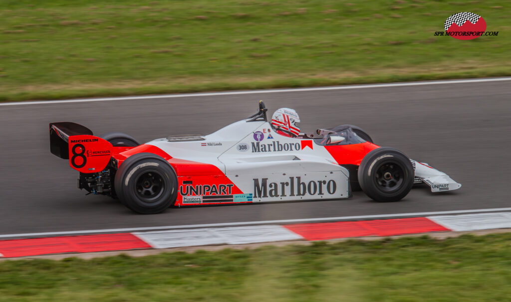 McLaren MP4/1B.