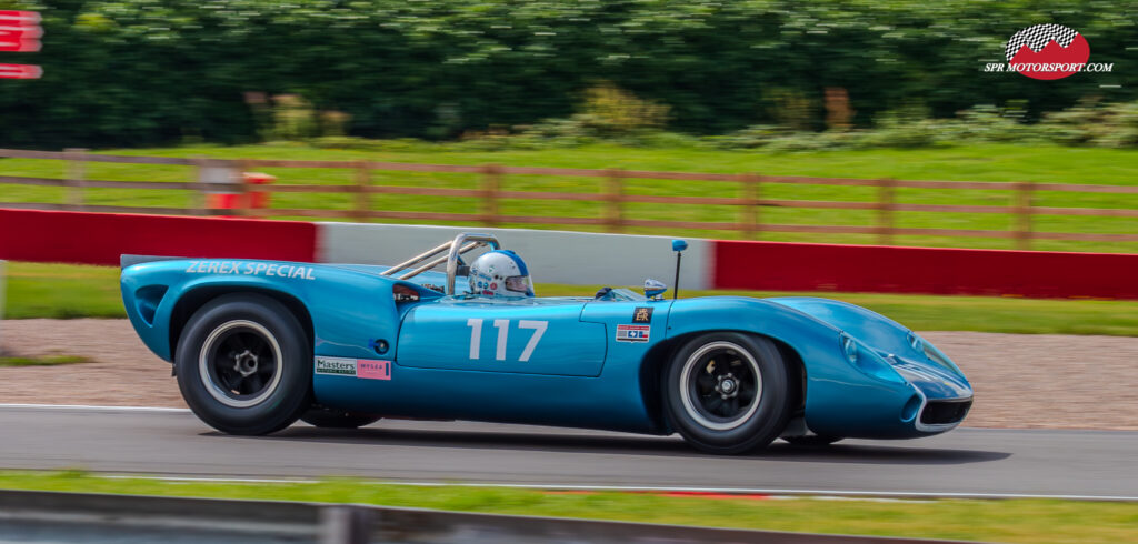 Lola T70 MK1 Spyder.