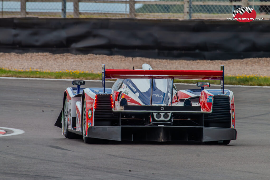 Lola B08/80.