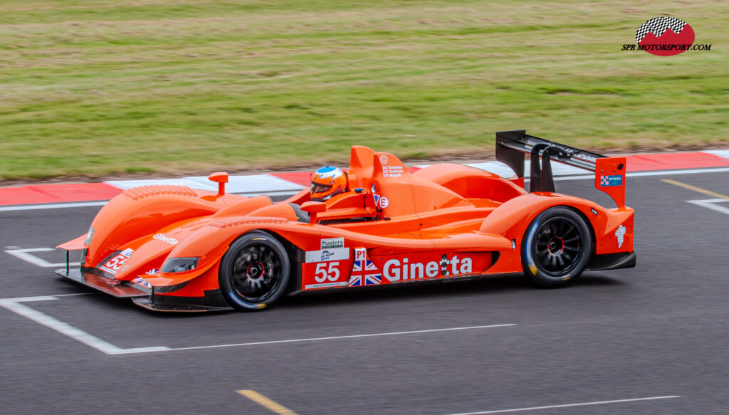 Ginetta-Zytek 09S.