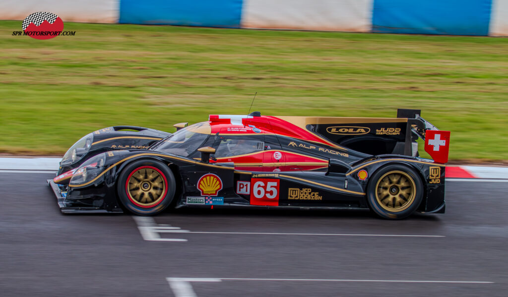 Lola B12/60.