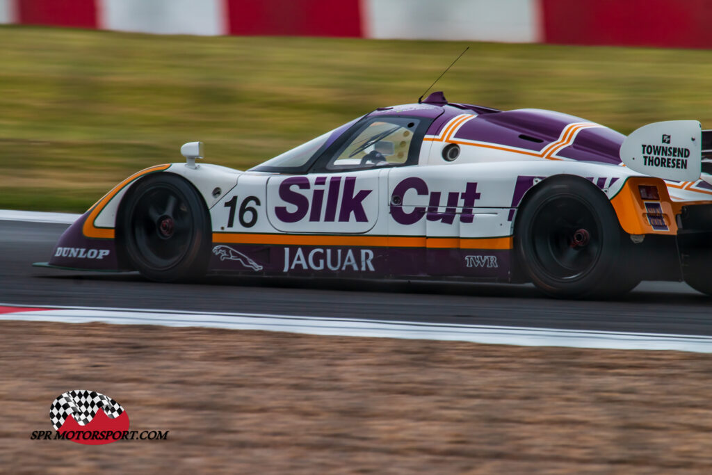 TWR, Silk Cut Jaguar XJR-8.