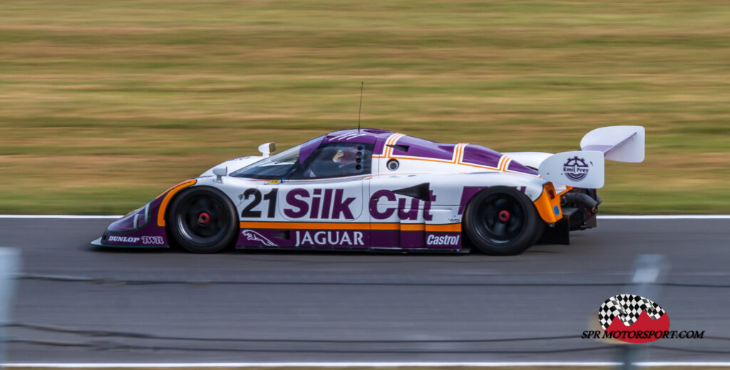 TWR, Silk Cut Jaguar XJR-9.