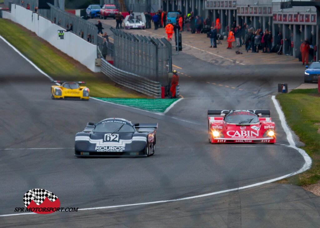 Kouros Racing, Sauber Mercedes C8 (62) / Richard Lloyd Racing, Porsche 962C (14).