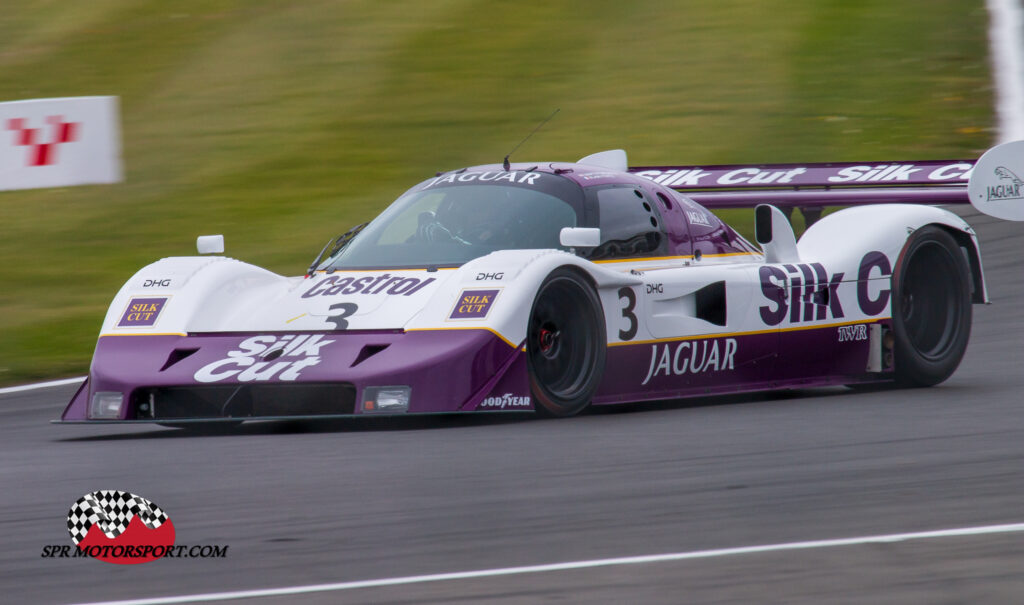 TWR, Silk Cut Jaguar XJR-11.