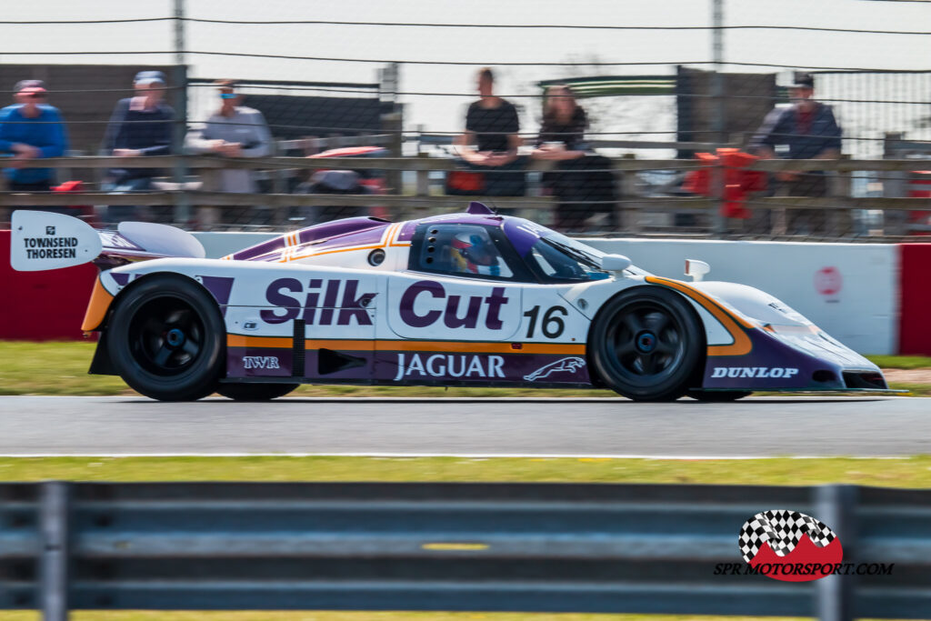 TWR, Silk Cut Jaguar XJR-8.