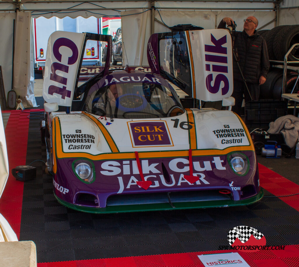 TWR, Silk Cut Jaguar XJR-8.