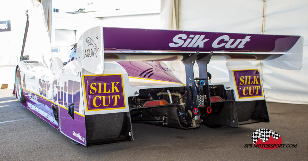 TWR, Silk Cut Jaguar XJR-11.