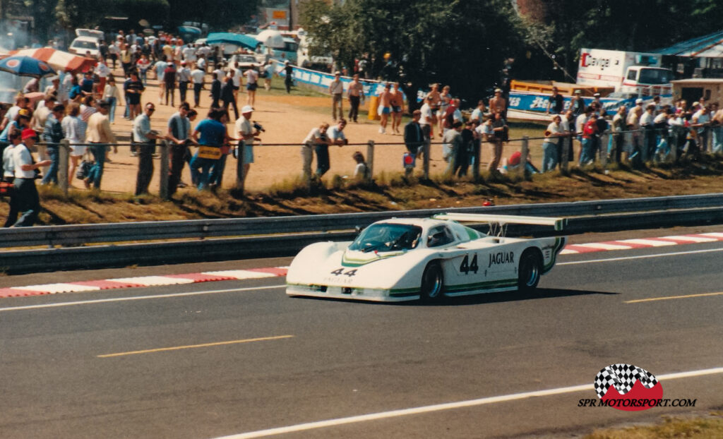 Group 44, Jaguar XJR-5.