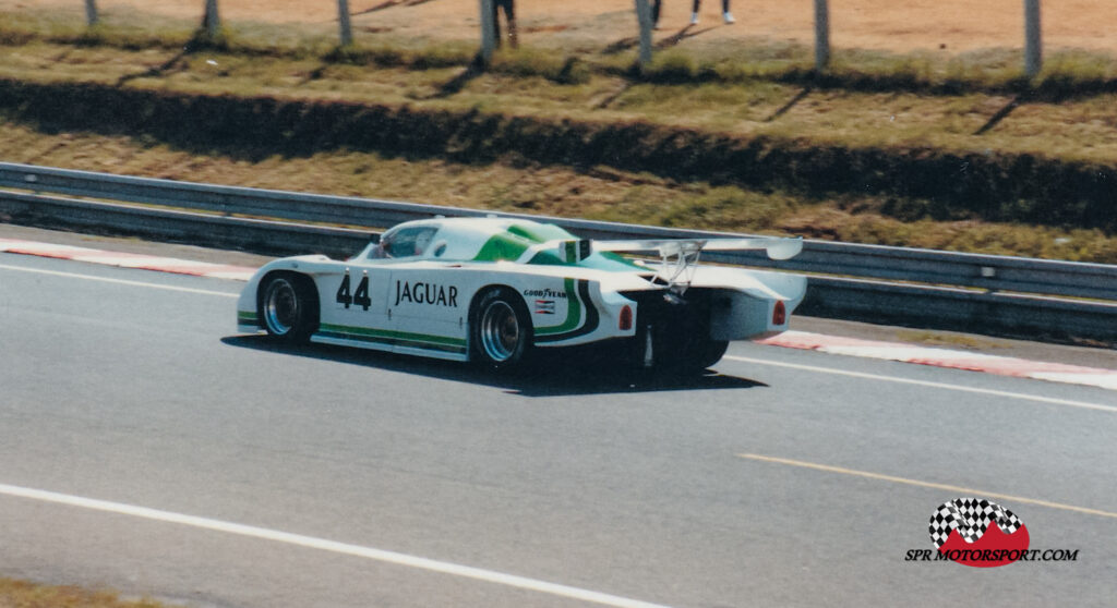 Group 44, Jaguar XJR-5.