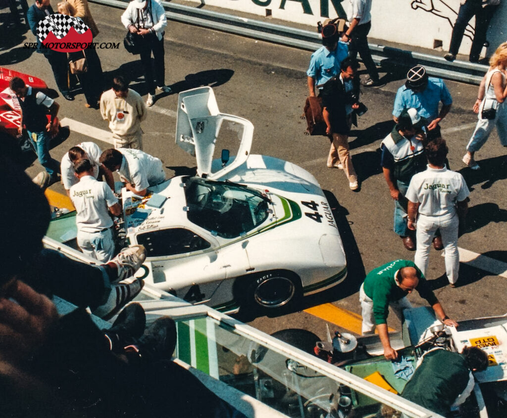 Group 44, Jaguar XJR-5.