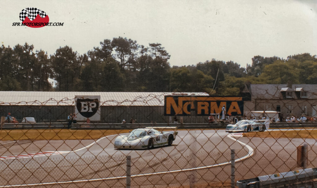 Group 44, Jaguar XJR-5 (44) / EMKA Productions Ltd. EMKA Aston Martin C85/1 (66).