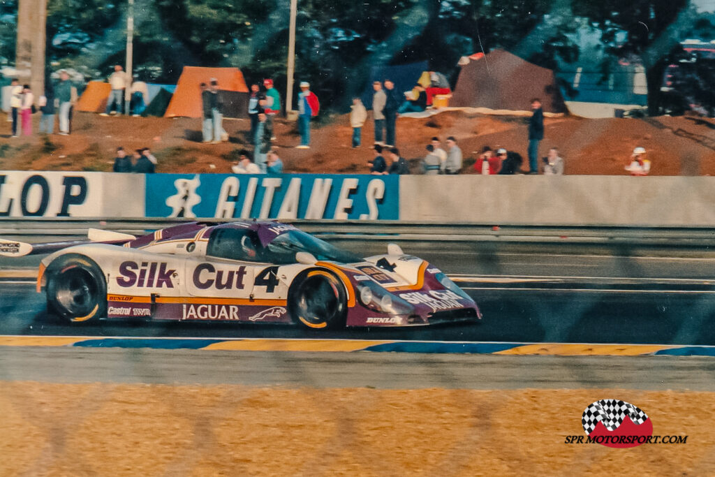 TWR, Silk Cut Jaguar XJR-8.