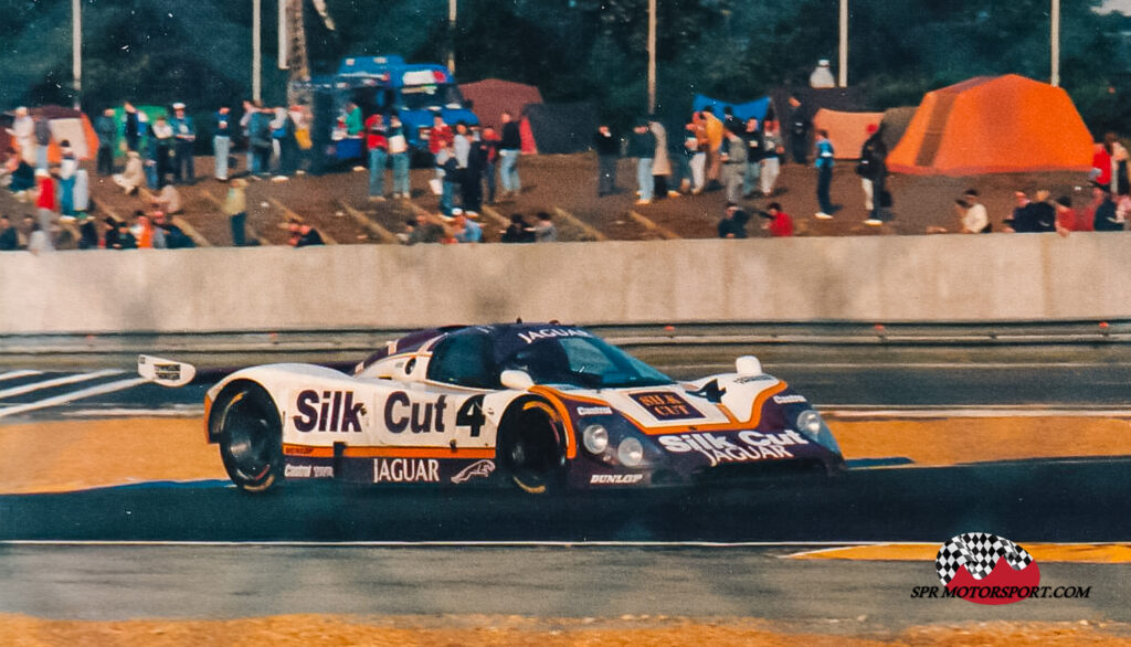 TWR, Silk Cut Jaguar XJR-8.