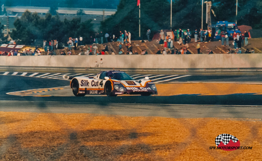 TWR, Silk Cut Jaguar XJR-8.