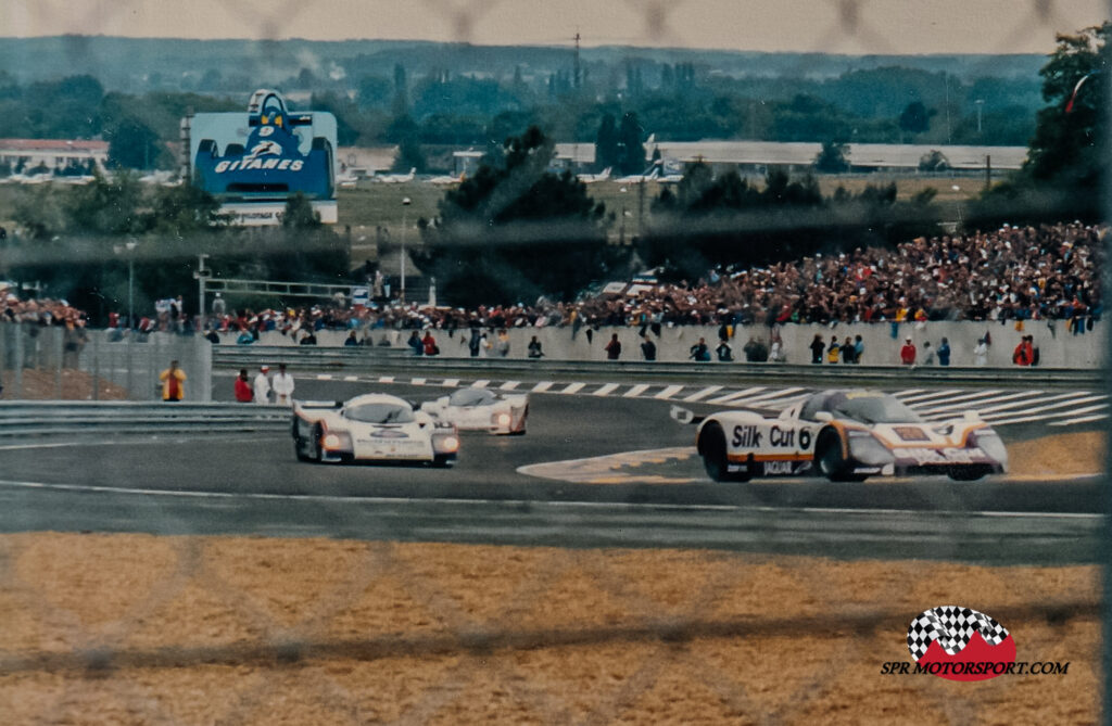 TWR, Silk Cut Jaguar XJR-8 (6) / Rothmans Porsche, Porsche 962C (18) / Porsche Kremer Racing, Porsche 962C (10).