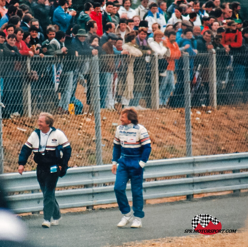 Derek Bell #17 / Vern Schuppan #18, Rothmans Porsche, Porsche 962C.