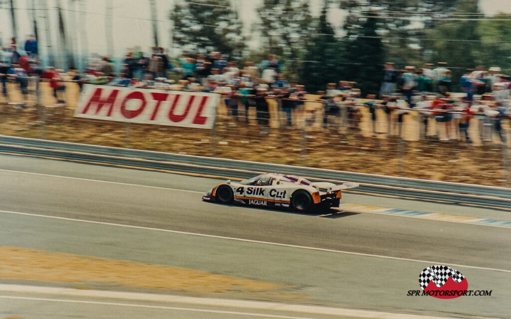 TWR, Silk Cut Jaguar XJR-8.