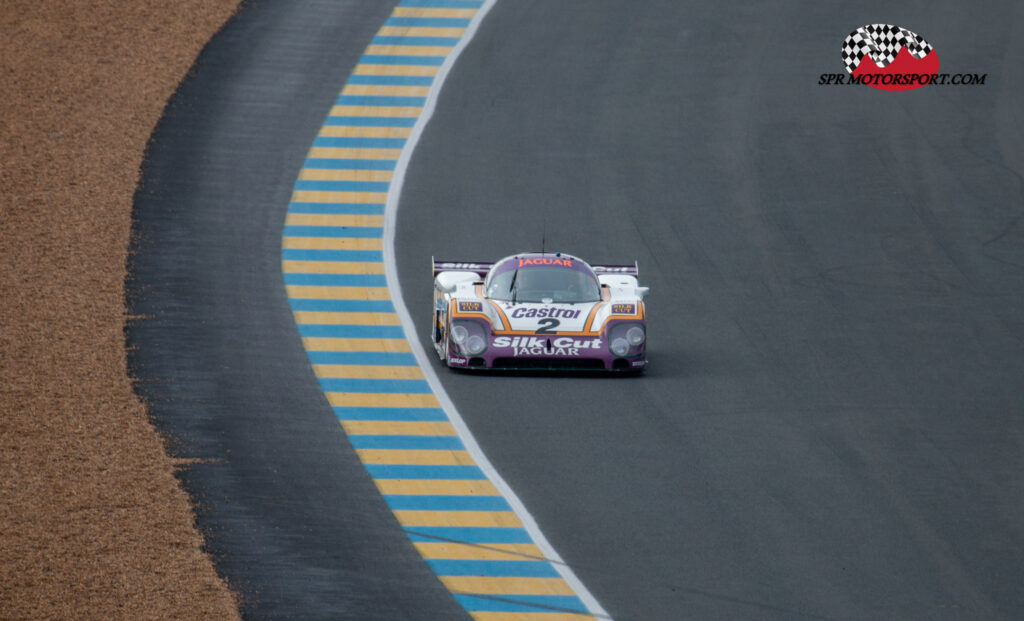 1988, TWR,  Silk Cut Jaguar XJR-9 LM.