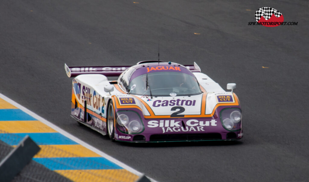 1988, TWR, Silk Cut Jaguar XJR-9 LM.