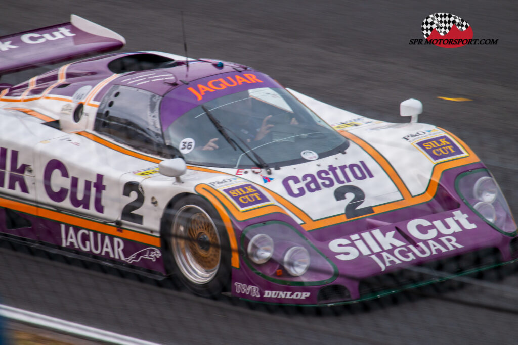 1988, TWR, Silk Cut Jaguar XJR-9 LM.