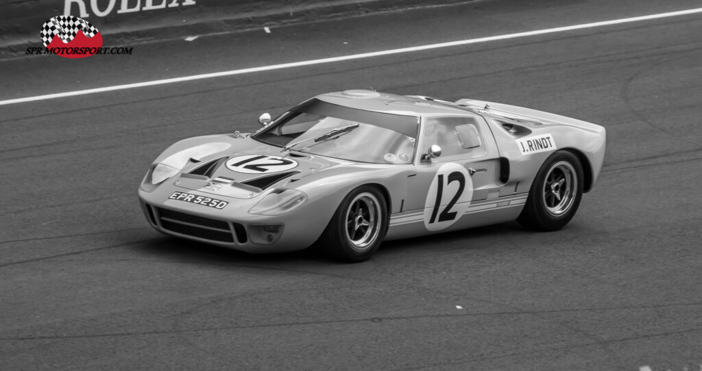 1965, Ford GT40 MkI.