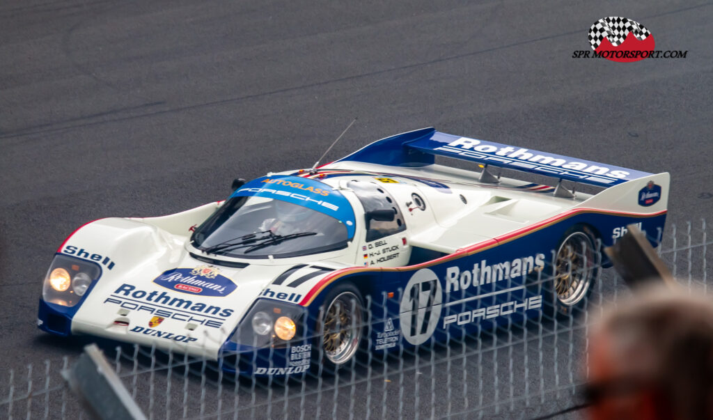 1987, Rothmans Porsche 962C.