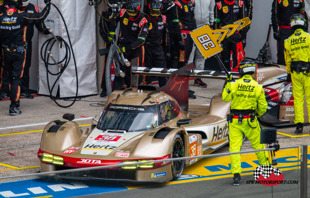 Hertz Team Jota, Porsche 963.