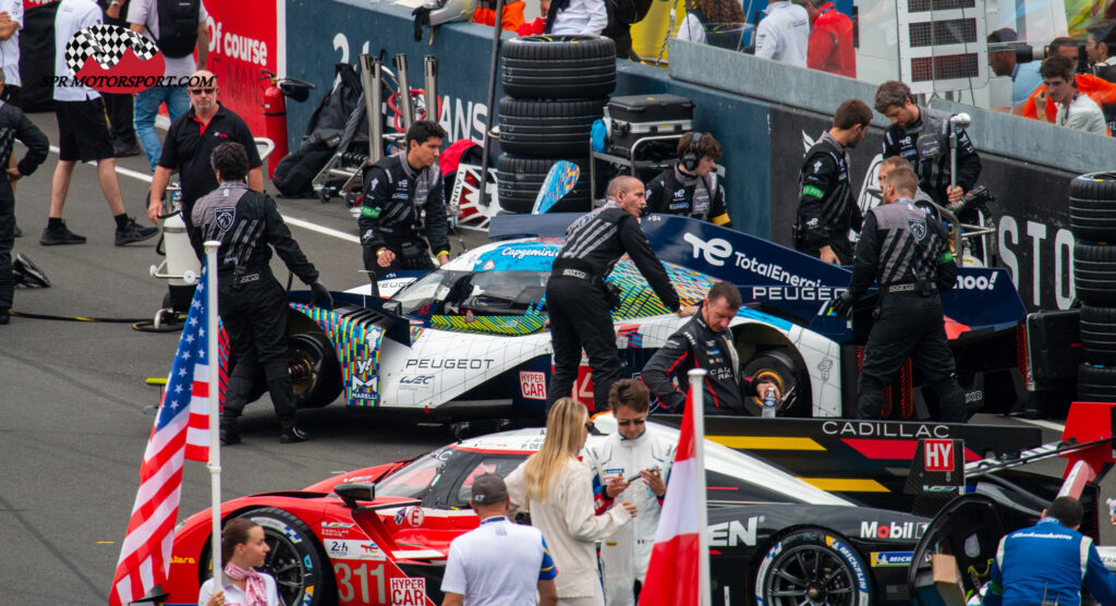 Peugeot Totalenergies, Peugeot 9X8 (94) / Cadillac Racing, Cadillac V Series R (311).