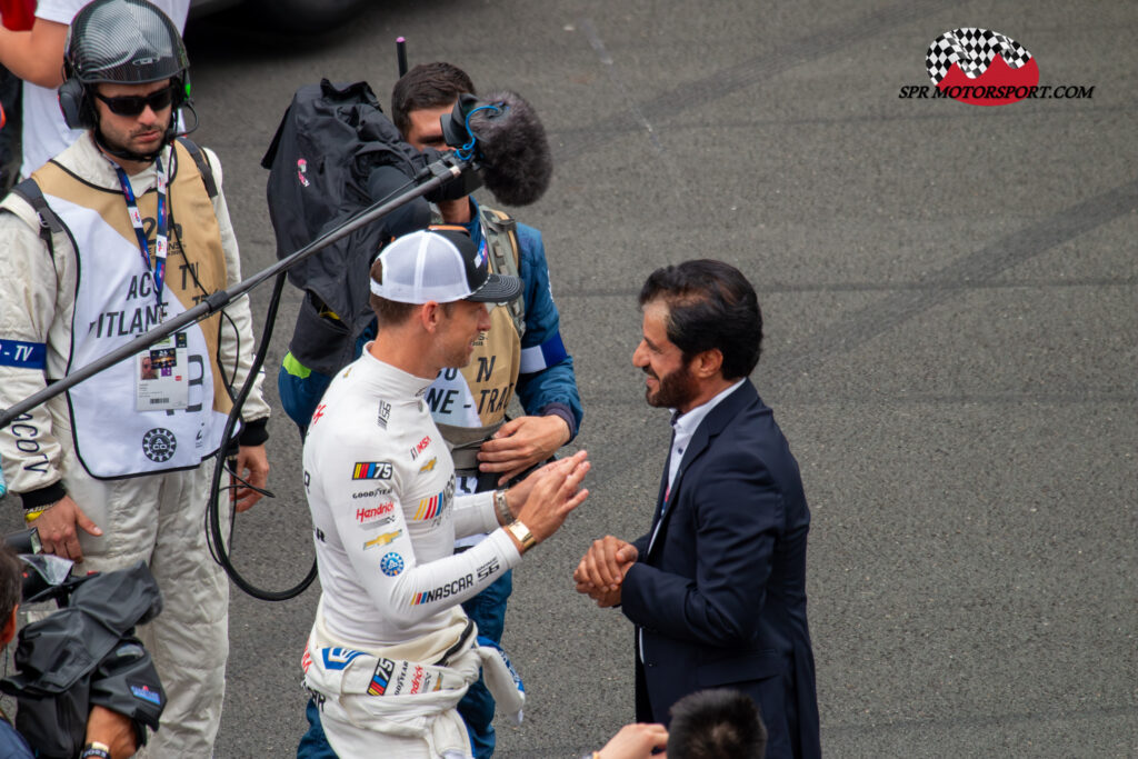 Jenson Button, Hendrick Motorsports, Chevrolet Camaro ZL1 #24 / Mohammed Ben Sulayem, President of the FIA.