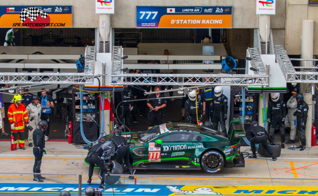 D&#039;Station Racing, Aston Martin Vantage AMR.